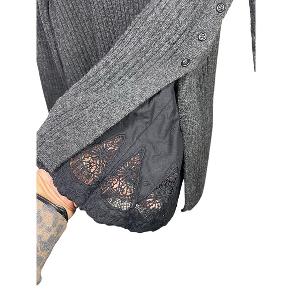 Garnet Hill Womens M  Gray  Wool Turtle Neck Pullover Side Buttons Lace Trim‎ - Picture 4 of 14